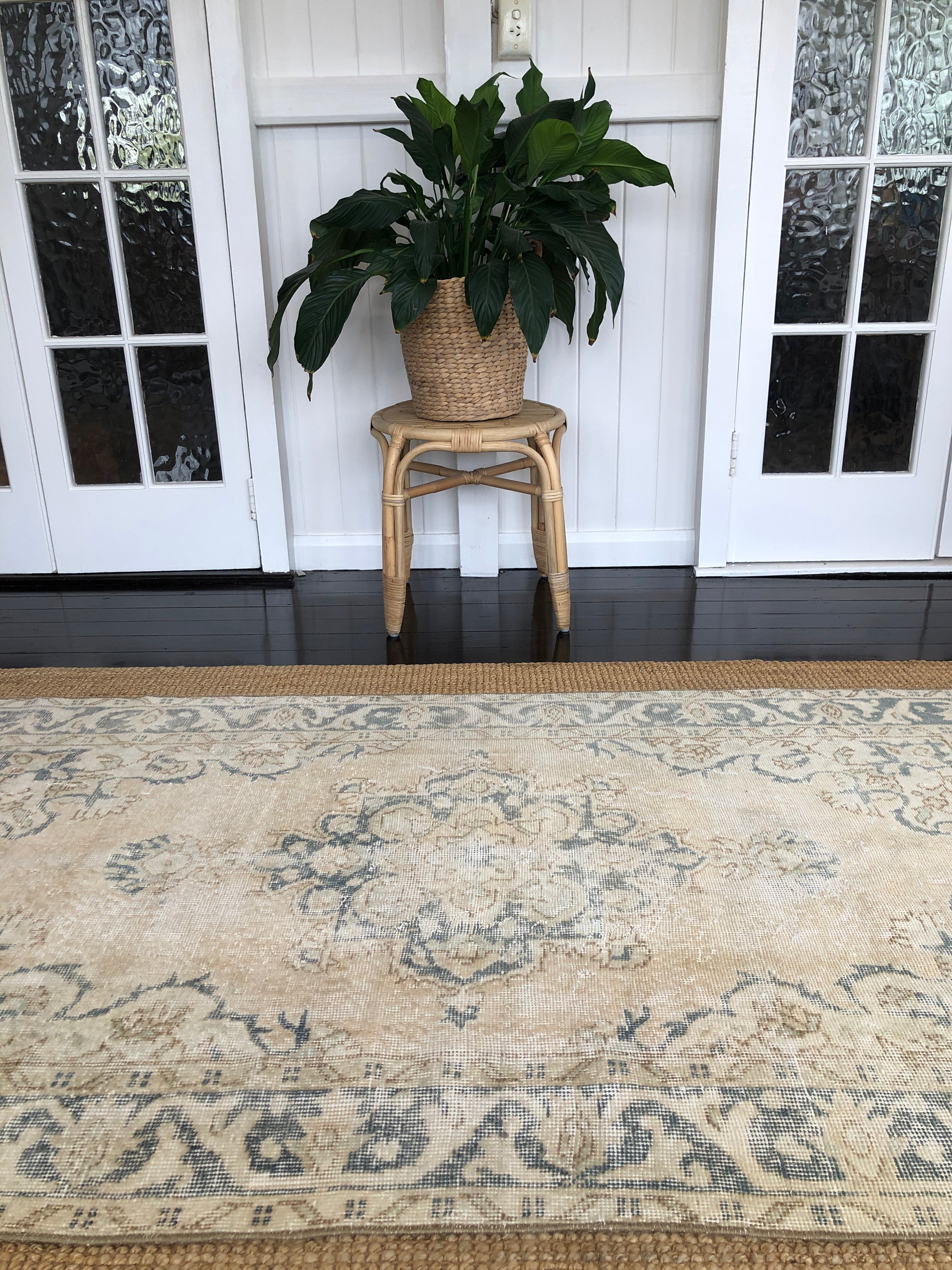 Vintage Turkish Accent Rug 03