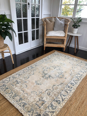 Vintage Turkish Accent Rug 03