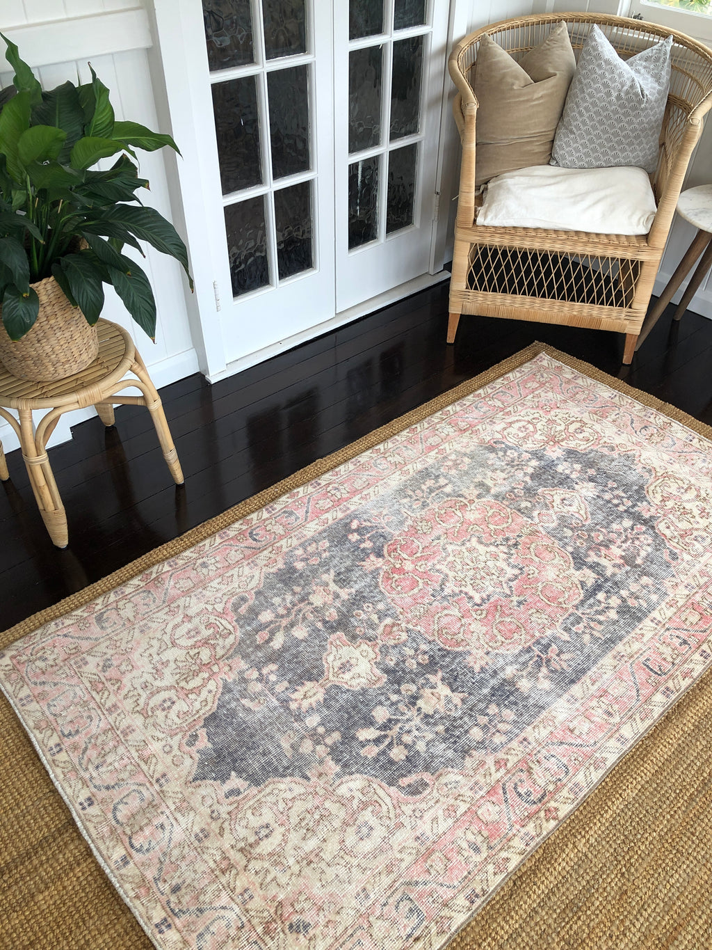 Vintage Turkish Accent Rug 01