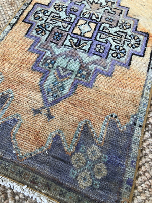 Tiny Turkish Rug - Aslan