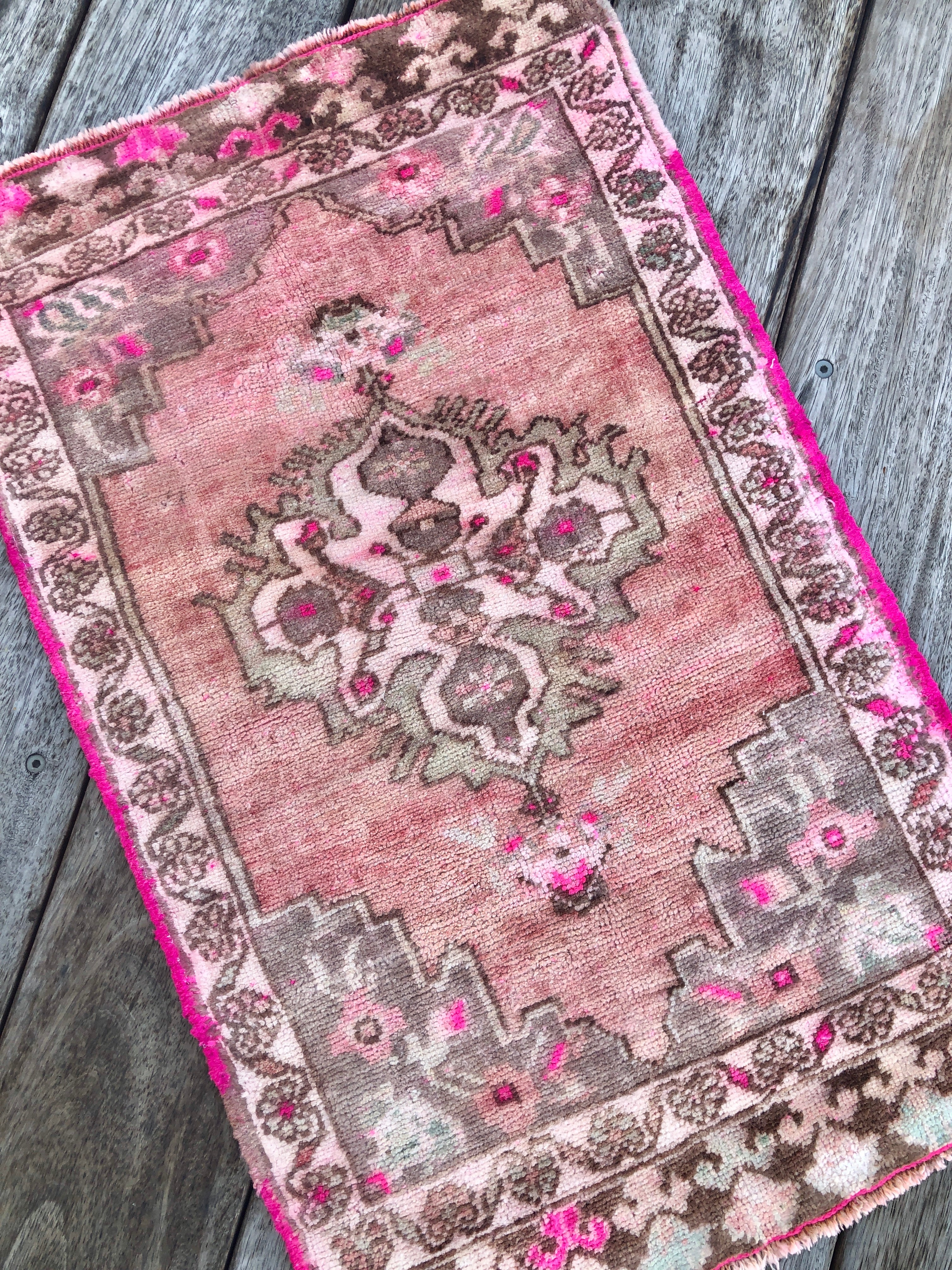 Tiny Turkish Rug - Pembe