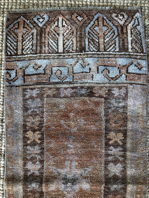 Tiny Turkish Rug - Anipe