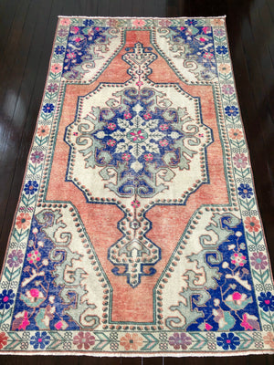 Vintage Turkish Area Rug - Evelyn