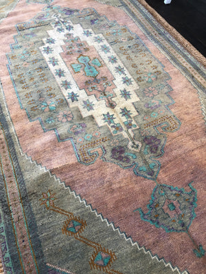 Vintage Turkish Area Rug - Eymen