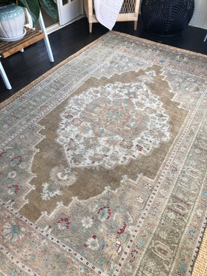 Vintage Turkish Area Rug - Filiz