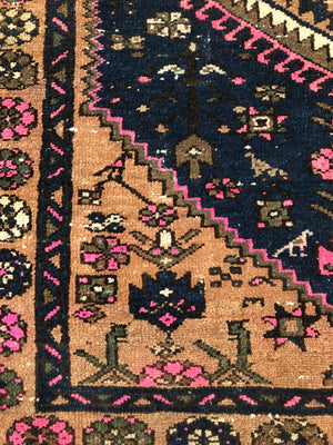 Vintage Persian Area Rug - Cirque